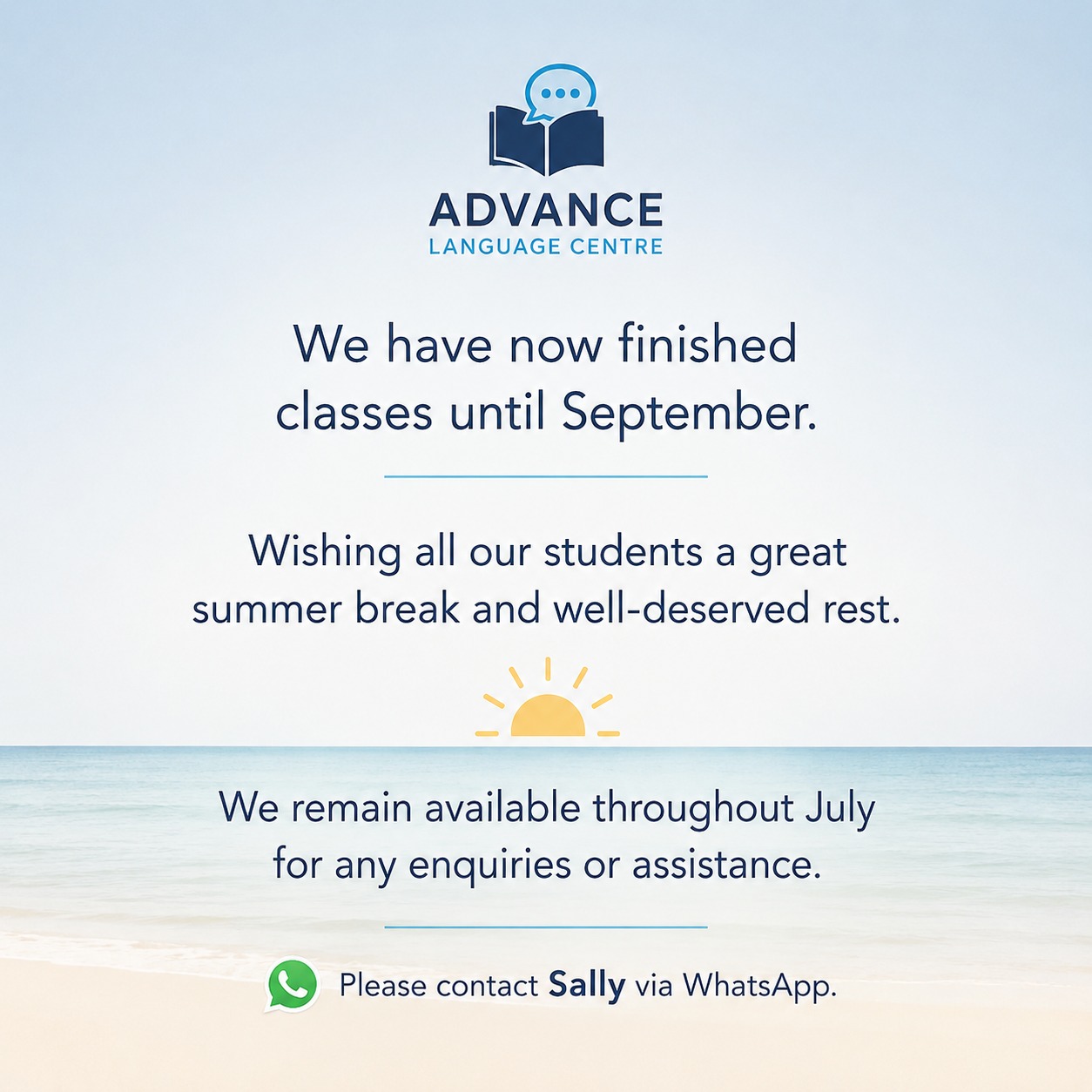 Aviso de vacaciones de verano de Advance Language Centre con información de contacto para consultas durante julio.